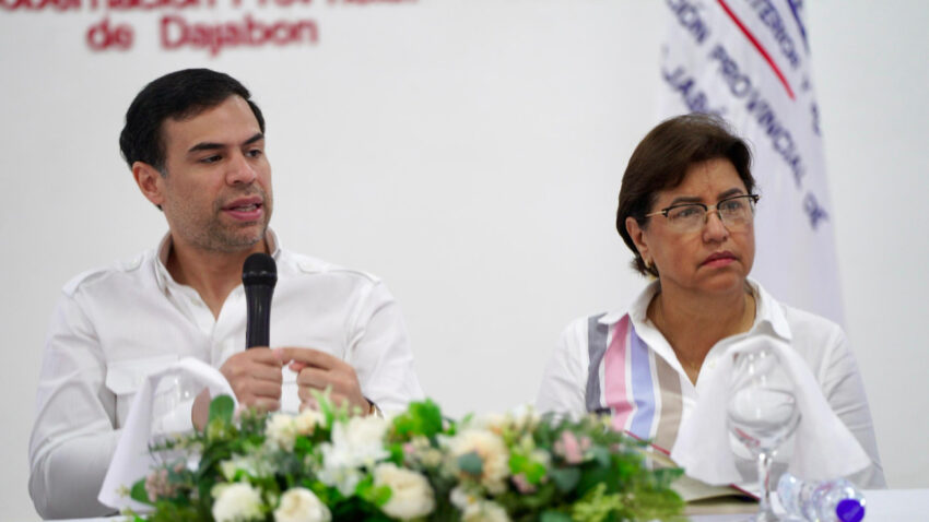 Ministro Roberto Ángel Salcedo conduce encuentros del Plan Frontera en Dajabón y Santiago Rodríguez con el fin de potenciar el crecimiento cultural.