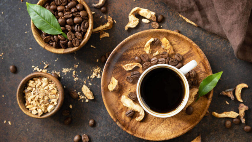 ¿Qué es el café de hongos? La bebida alternativa que podría ofrecer grandes beneficios a la salud