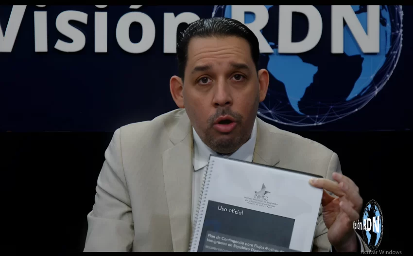 Jurista denuncia plan para traer 45 mil haitianos: “Buscan desaparecer a RD”