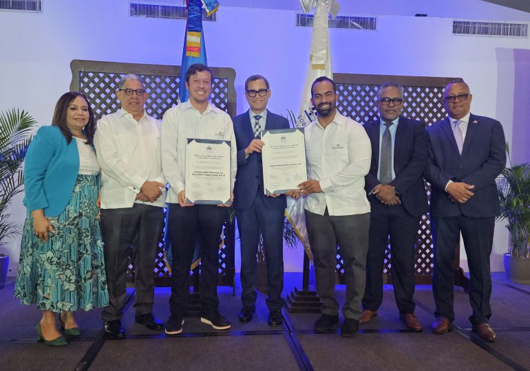 Airports Management Services y la Corporación Turística de Servicios Punta Cana reciben certificación en Seguridad y Salud en el Trabajo
