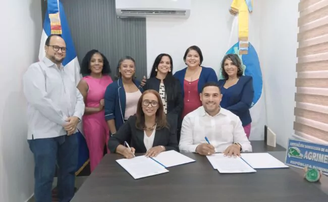 ASODAGRIM y MUPYMECON firman convenio para fortalecer el sector construcción