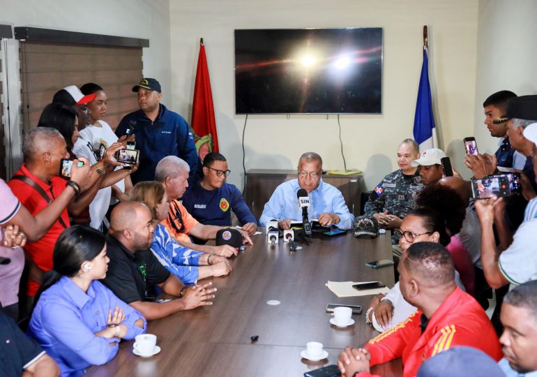 Intervención por Ayuntamiento de San Cristóbal de tres puntos con excavaciones profundas evitó alcantarilla en que cayó adolescente se rebosara y fuera rescatada
