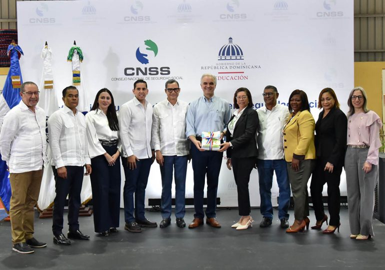 Educación y Consejo Nacional de Seguridad Social lanzan programa educativo en las escuelas