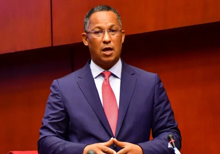 Dionis Sánchez denuncia desinformación y atropellos en torno a tierras raras y desarrollo en Pedernales