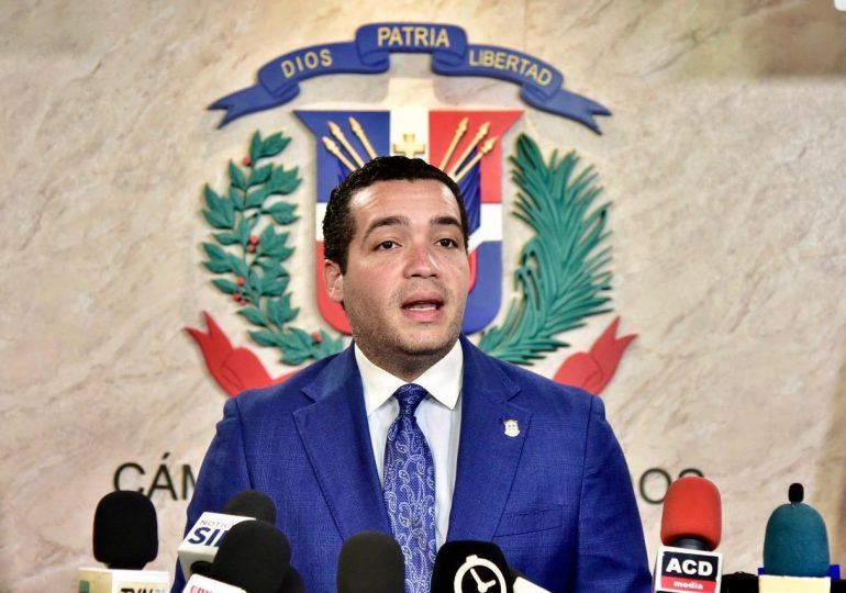 Diputado Charles Mariotti solicita retiro proyecto de ley de libertad de expresión por considerarlo una “ley mordaza”