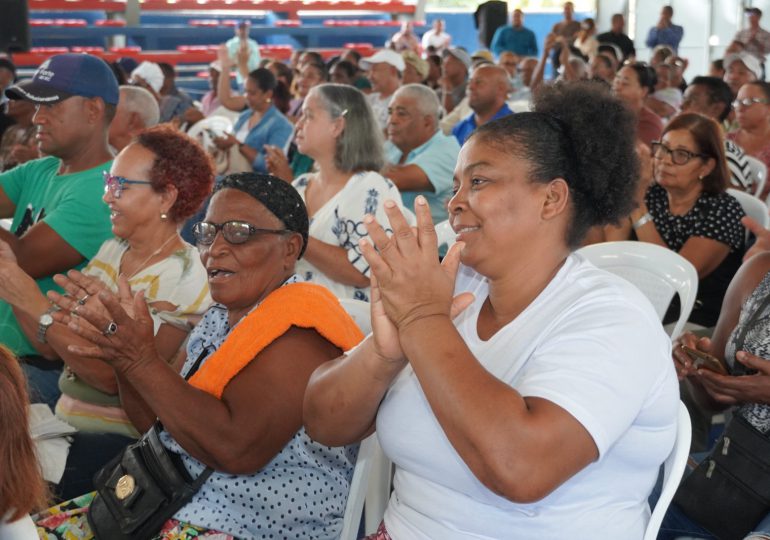 Gobierno inicia proceso de titulación en Sabana de la Mar para beneficiar a más de 16 mil personas