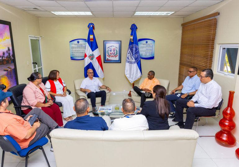 IDAC impulsa acuerdo académico con la UASD, INFOTEP y UCATEBA en Barahona