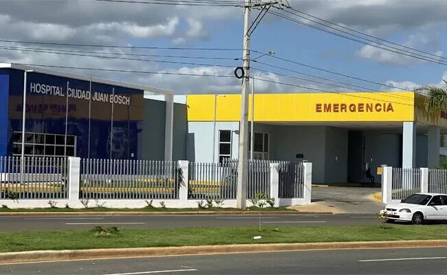 Inundaciones en Ciudad Juan Bosch: residentes exigen al ASDN mejoras en el drenaje pluvial