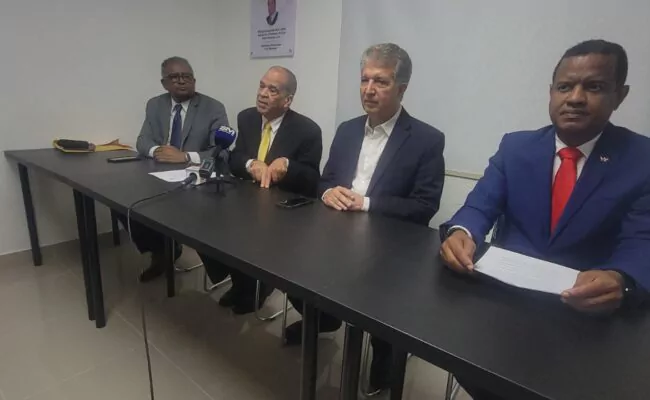 Emplazan a la JCE retirar proyecto de ley sobre candidaturas independientes por considerar viola principios constitucionales