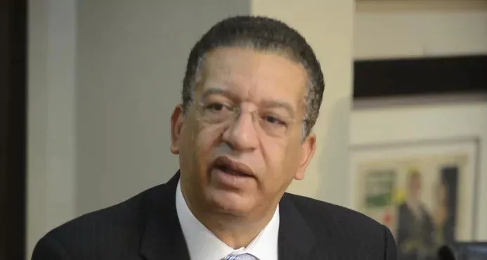 Johnny Jones ve reunión entre Abinader y los expresidentes evidencia democracia es fuerte