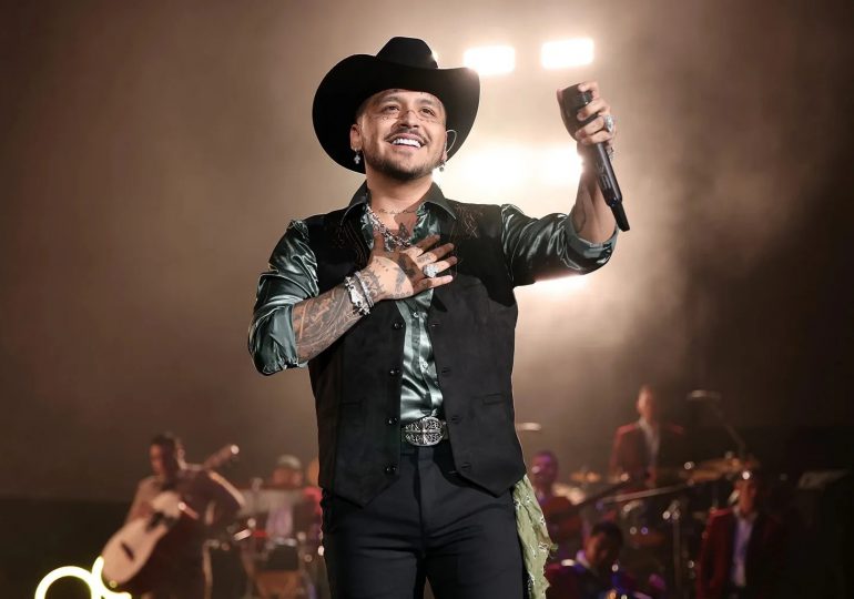 Christian Nodal abre preventa exclusiva con descuento especial para clientes VISA