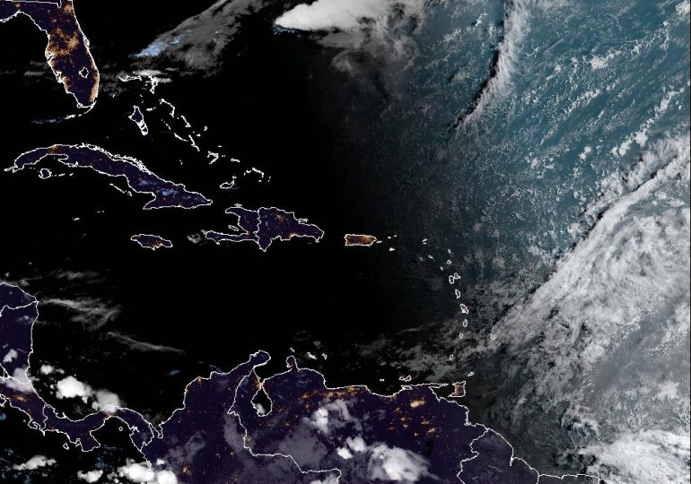 Nubes dispersas y escasas precipitaciones la mañana de este viernes