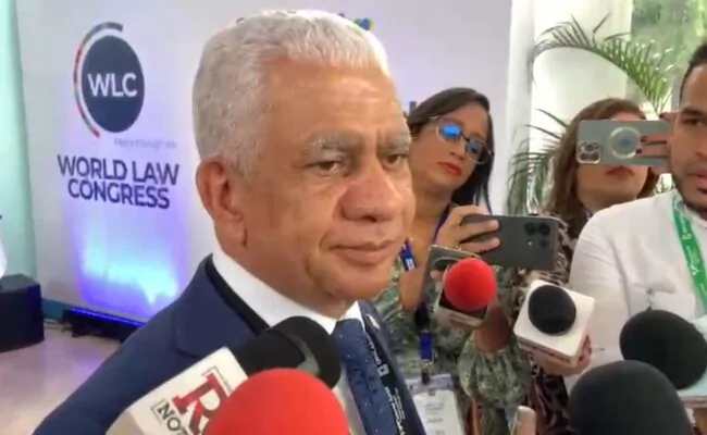 Presidente del Senado descarta atentado contra la democracia y la libertad de prensa; proyecto libertad de expresión irá a comisión especial