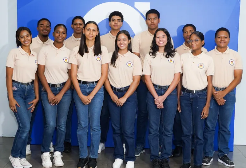 Altice Dominicana lanza programa de pasantías para jóvenes del Politécnico Loyola