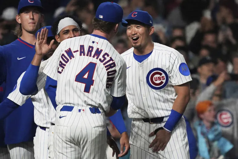 🗞️ Cachorros ganan 3‑2 a Piratas gracias a jonrones de Crow‑Armstrong y Suzuki