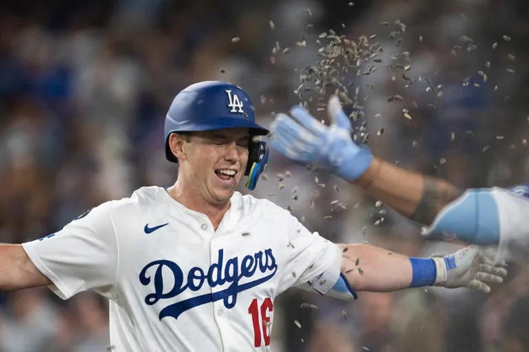 WILL SMITH DESATA LA ALEGRÍA DE LOS DODGERS CON JONRÓN DECISIVO PARA VENCER 8-6 A LOS PADRES