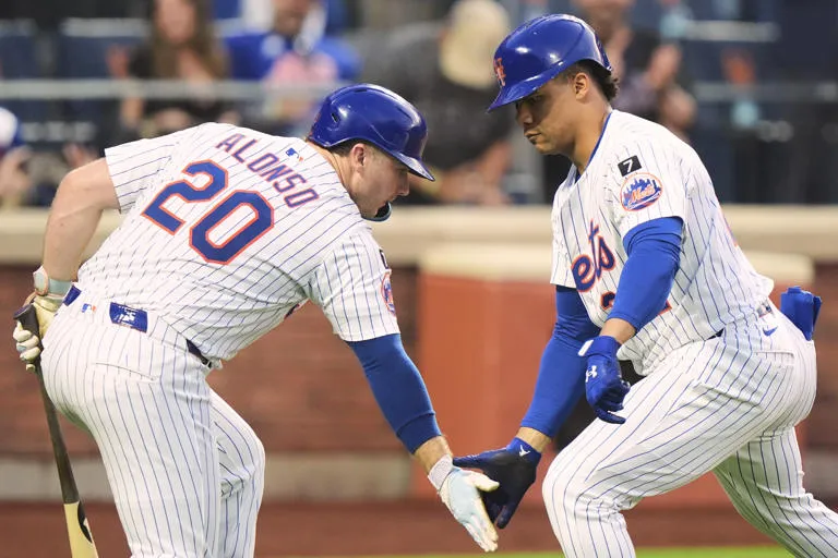 Soto desafía con la mirada y lidera remontada de los Mets ante Nacionales