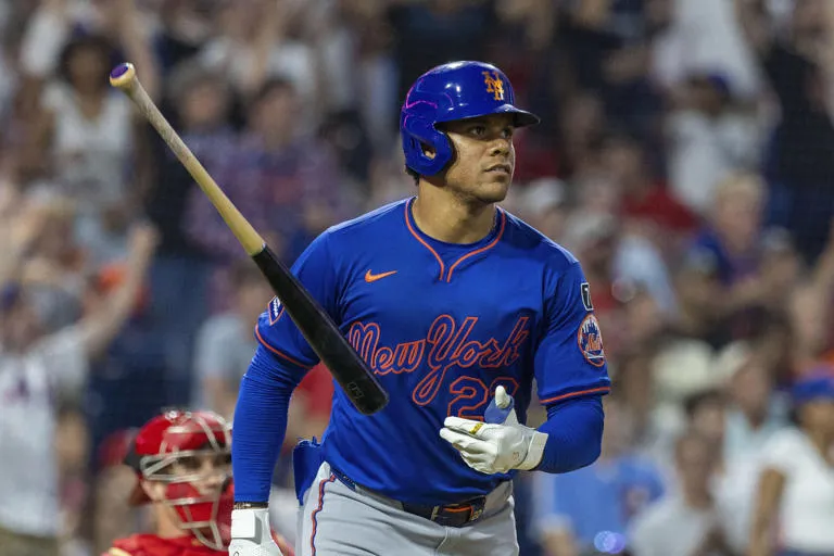 Soto y Nimmo enloquecen y los Mets aplastan a los Phillies con siete jonrones