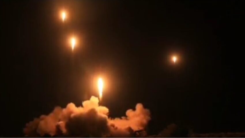 'Compromiso Real 3': Irán inicia otra serie de ofensivas contra Israel utilizando drones y misiles.