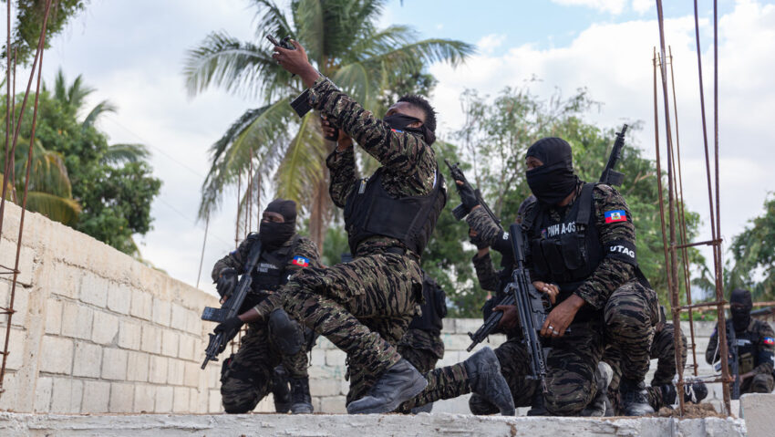 EE.UU. retira el estatus de protección a haitianos