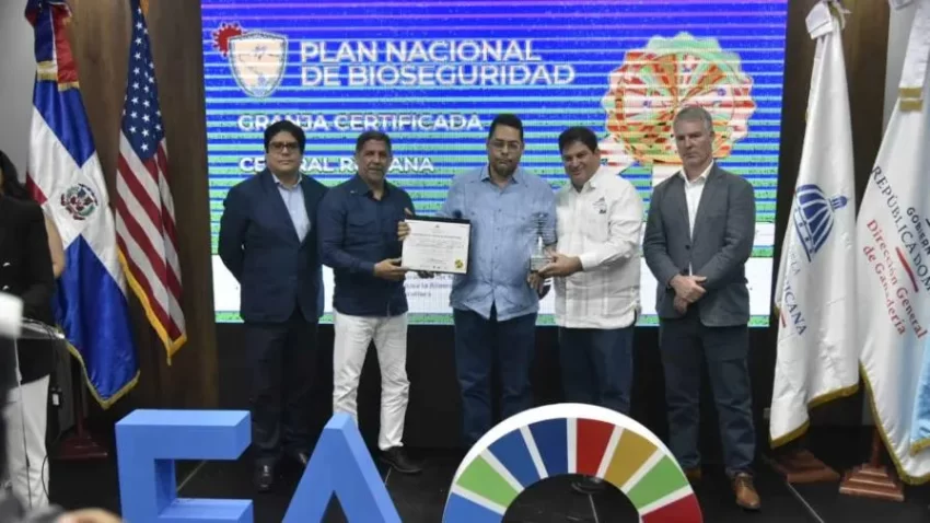 Incorporan 14 nuevas granjas al programa de bioseguridad porcina para combatir la fiebre africana