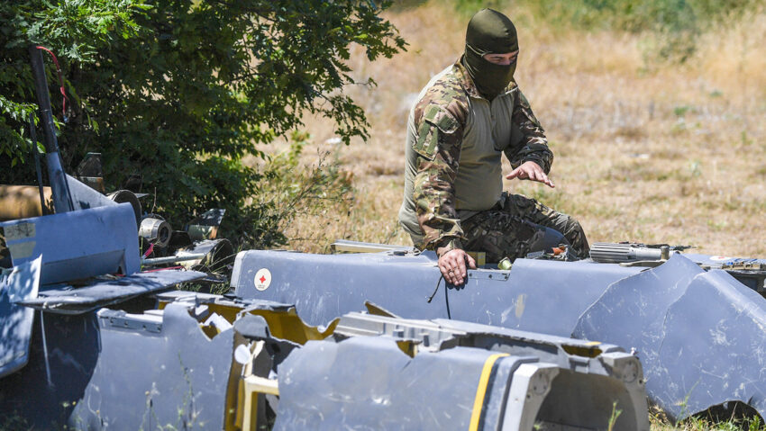 Rusia intercepta 2 misiles Storm Shadow y más de 300 drones en un periodo de 24 horas.