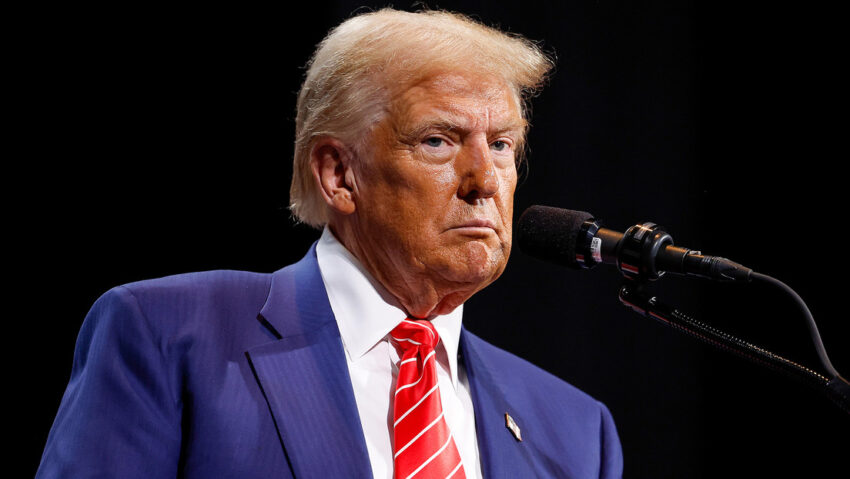 Trump habla sobre el informe del WSJ referido a su autorización para lanzar un ataque contra Irán.