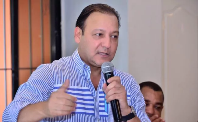 Gobernar no es improvisar! Abel Martínez critica medida del gobierno "que impone turnos laborales sin planificación”