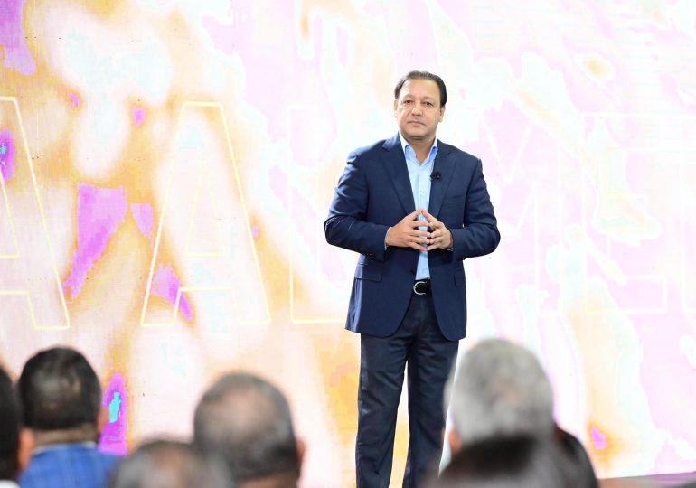 Abel Martínez advierte sobre riesgos de “regularización improvisada” de mano de obra extranjera