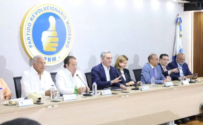 Luis Abinader asegura unidad y transparencia en el proceso interno del PRM