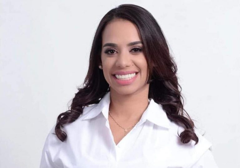 Alcaldesa Betty Gerónimo desmiente supuesto atentado: “Aquí sigue Betty de pies"