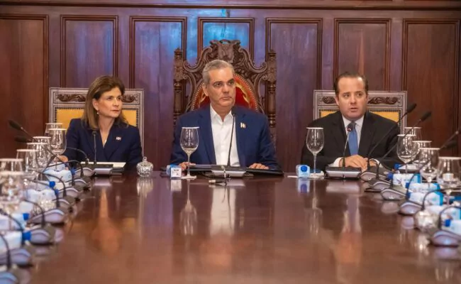 Consejo de Ministros aprueba Política Presupuestaria 2026 y presenta avances de metas priorizadas