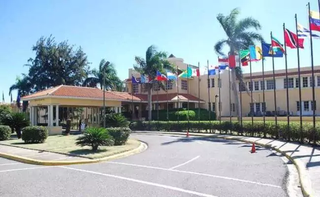 Gobierno dominicano cierra su embajada en Israel de manera provisional debido a conflicto bélico con Irán