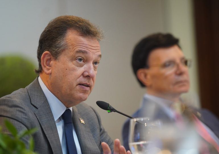 Ministro Ito Bisonó: “Hoy tenemos una industria más fuerte, competitiva y priorizada a nivel de Gobierno”