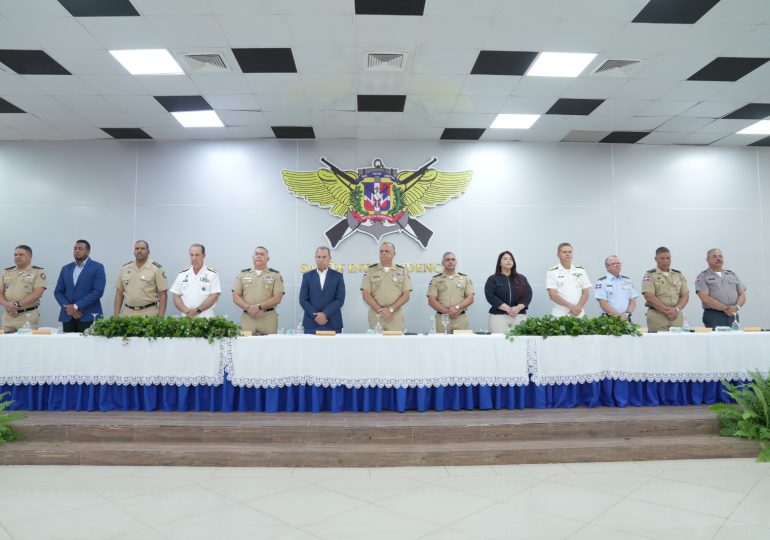 Clausuran LIV juegos deportivos de las Fuerzas Armadas y la Policía Nacional 2025