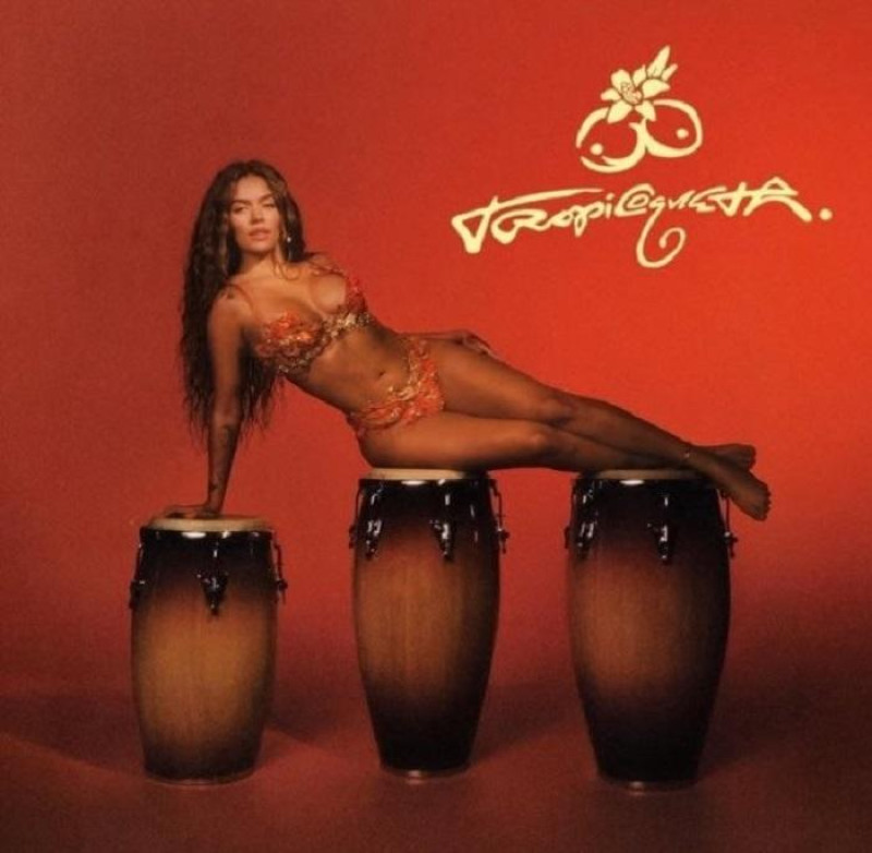 Del nuevo álbum de Karol G su tema favorito es "Papasito", que define "un tecno merengue venezolano"