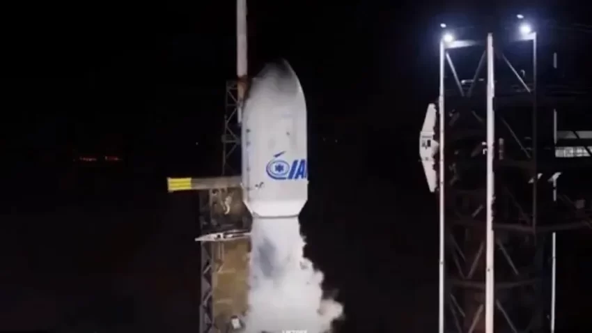Israel lanza Dror-1, su primer satélite de comunicaciones totalmente nacional