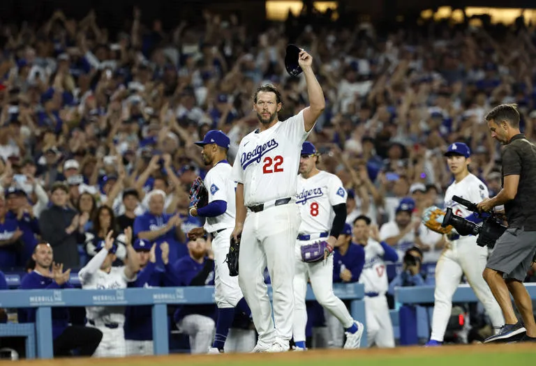 Kershaw alcanza los 3,000 ponches y Dodgers dejan en el terreno a Medias Blancas en la novena