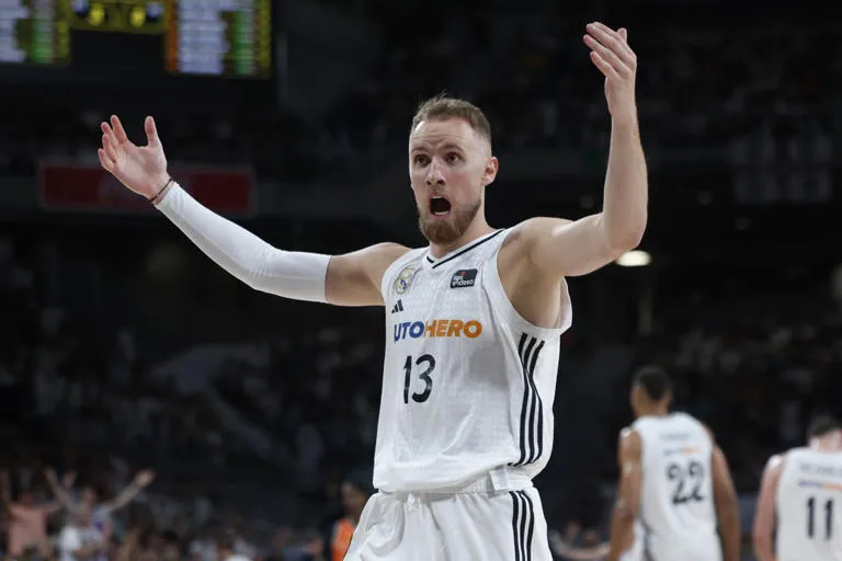 Dzanan Musa ficha por Dubai Basketball tras su salida del Real Madrid