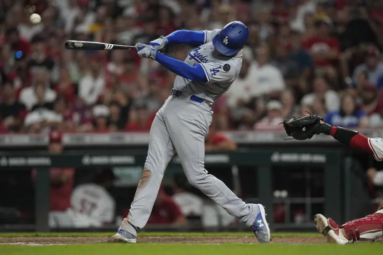 Will Smith define triunfo de los Dodgers con doble en la novena entrada