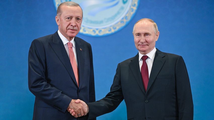 Putin y Erdogan mantienen una conversación telefónica