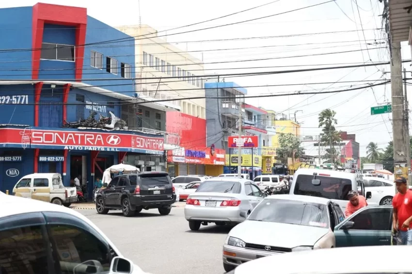 Mercado de repuestos en Villa Juana registra aumento de precios de hasta un 30% en piezas y accesorios