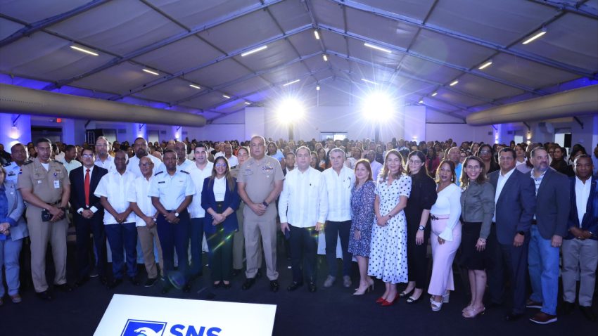 SNS anuncia récord de cirugías y reducción de mortalidad materna y neonatal