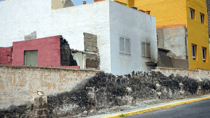 Una menor queda con quemaduras en el 95 % de su cuerpo tras ser incendiada por un migrante en España