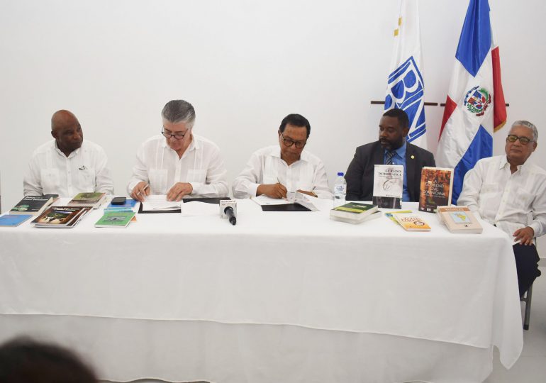 Biblioteca Nacional firma acuerdo con Oficina apoyo a Reforma Penitenciaria