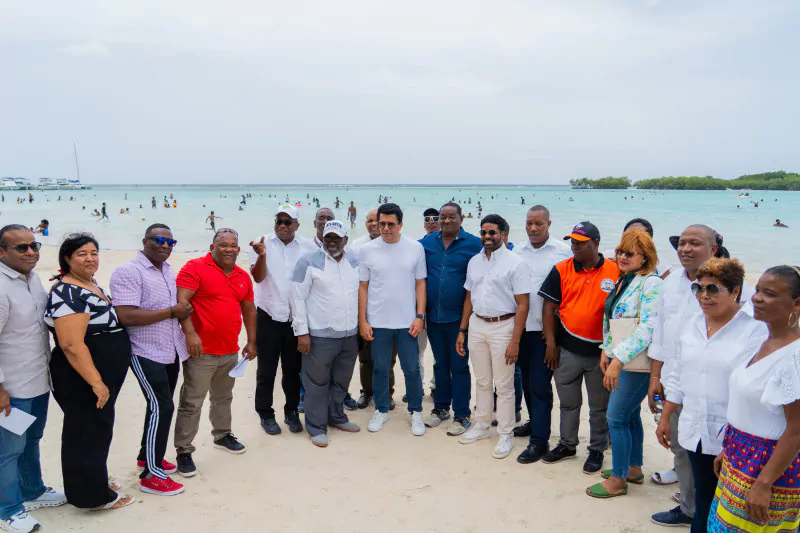 Invertirán RD$600 MM en remodelación de playa Boca Chica