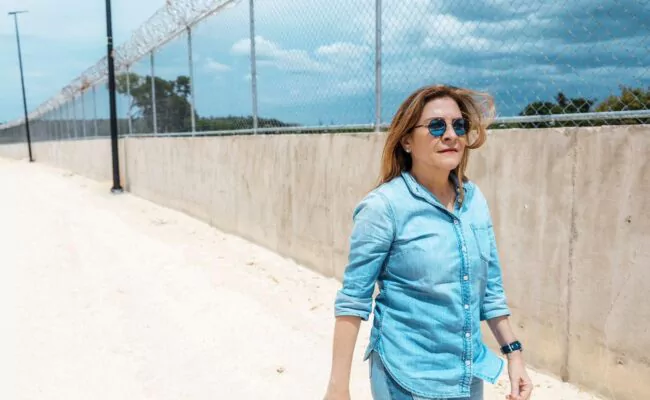 “Compartimos la isla, pero también los efectos"; Carolina Mejía advierte RD no puede ceder su soberanía ante el gran problema de Haití