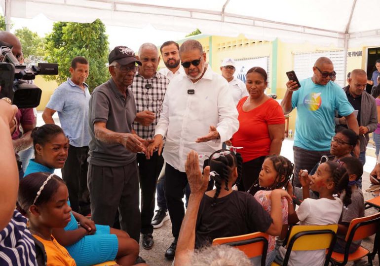 Desarrollo de la Comunidad realiza operativos simultáneos de jornada asistencial en Barahona