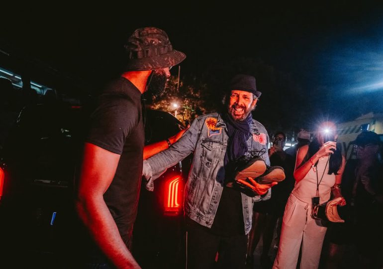 Jaylen Brown sorprende a Juan Luis Guerra con un gesto especial tras su concierto en España