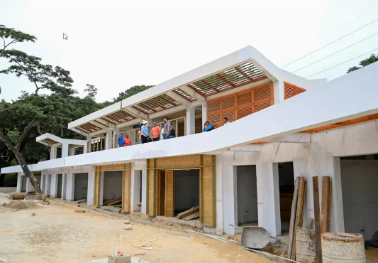 MITUR busca restauración Playa Sosúa e inaugurar pronto Plaza Vendedores